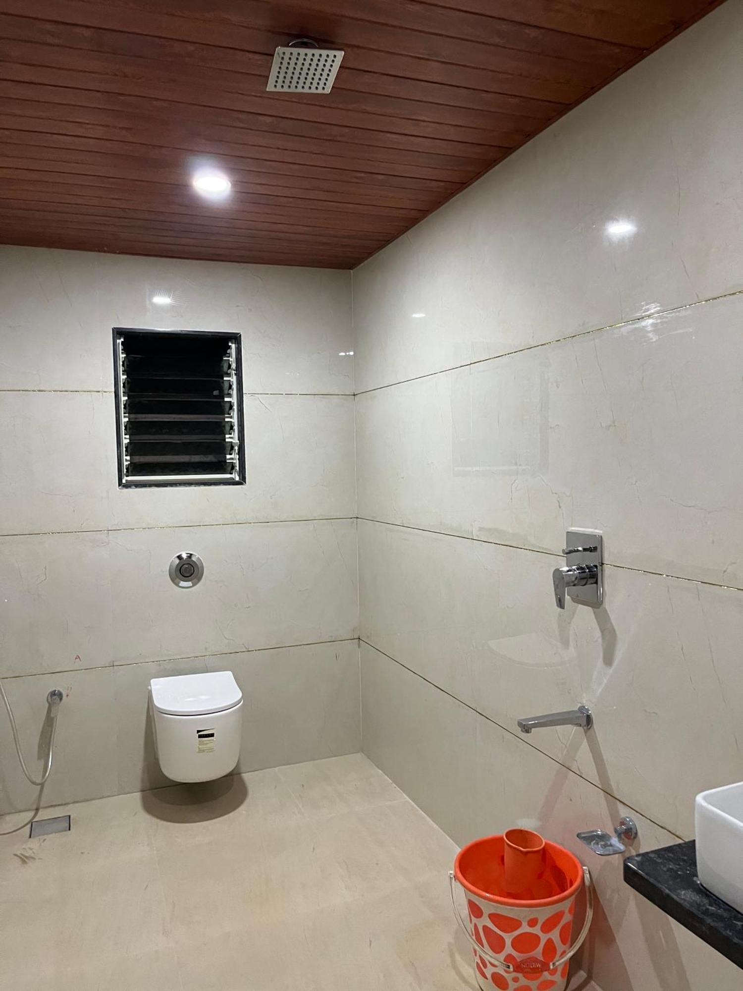 Hotel Jeet Paradise Phaltan Экстерьер фото